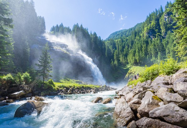 Blick auf die Krimmler Wasserfälle in Österreich