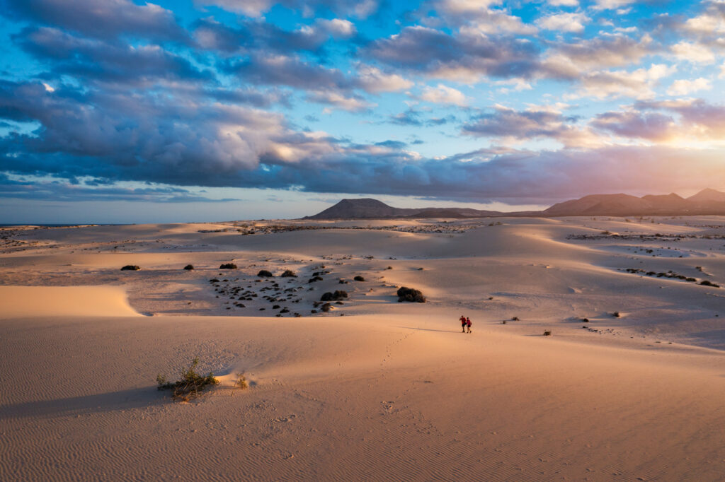 Sanddünen im Corralejo Natural Park auf Fuerteventura in Europa